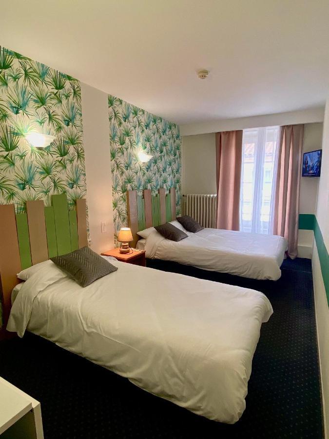 Le Centre Hotel